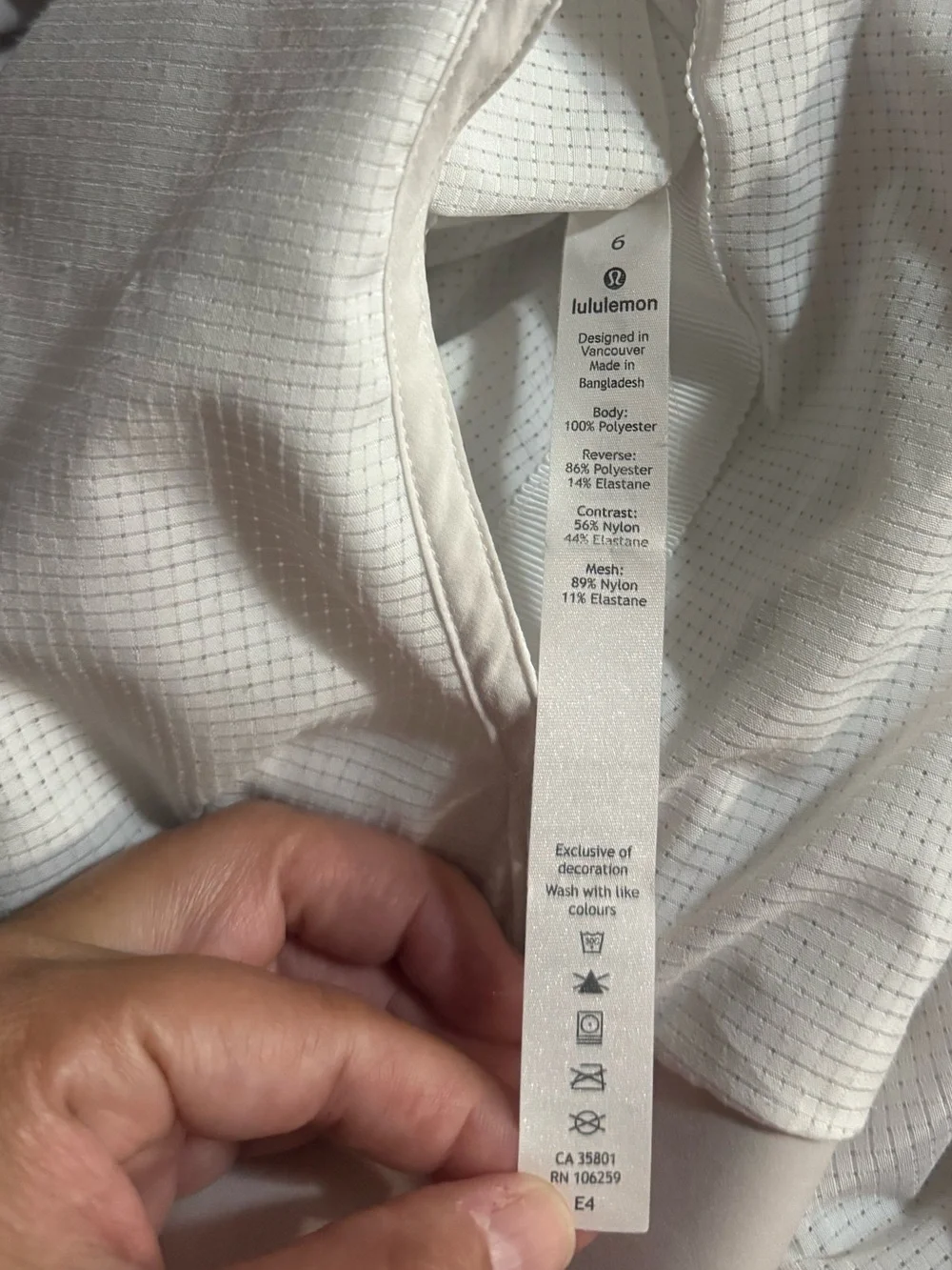 Lululemon Bomb Around Reversible Jacket White/Grey